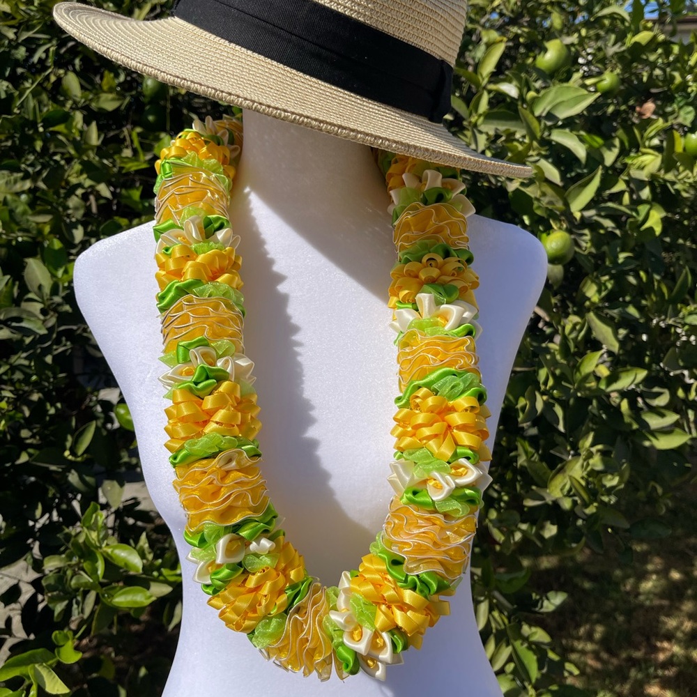 Handmade Leis- Gold and Ivory Plumeria flower 42 inch